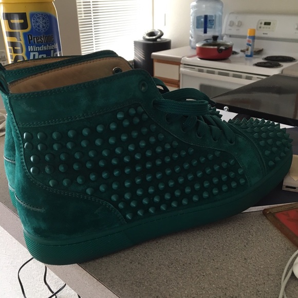 CHRISTIAN LOUBOUTIN Only worn a few times!!!!!!! - Picture 6 of 6